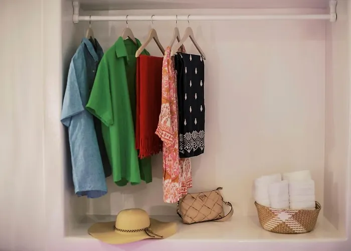 Nora's Ixia Summer House إياليسوس