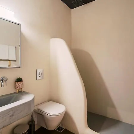 Nora's Ixia Summer House יאליסוס