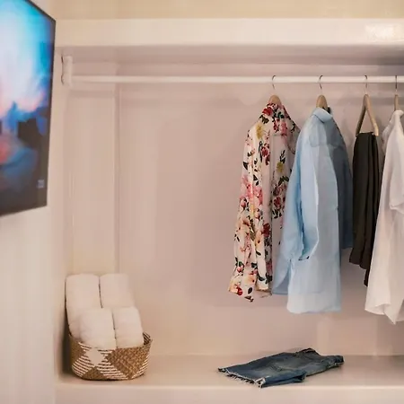 펜션 Nora's Ixia Summer House